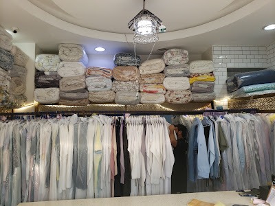 غسيل كنب جلدي - مغاسل الدرة البيضاء بمواد مخصصة